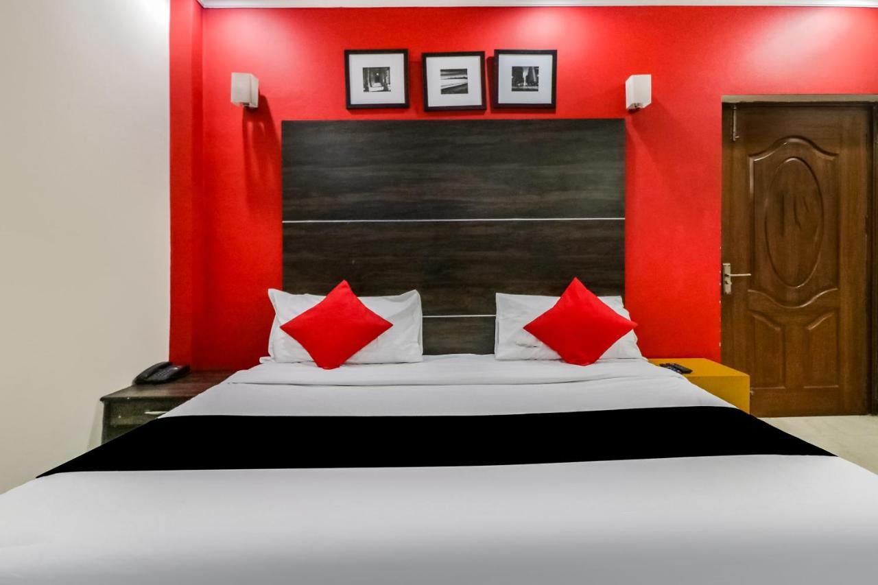 Capital O Hotel Bms Near Appu Ghar Gurgaon Luaran gambar