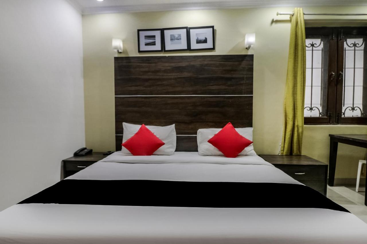 Capital O Hotel Bms Near Appu Ghar Gurgaon Luaran gambar